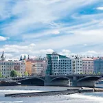 Premiere Dubcek Apartment