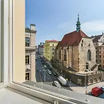 Premiere Dubcek Apartment