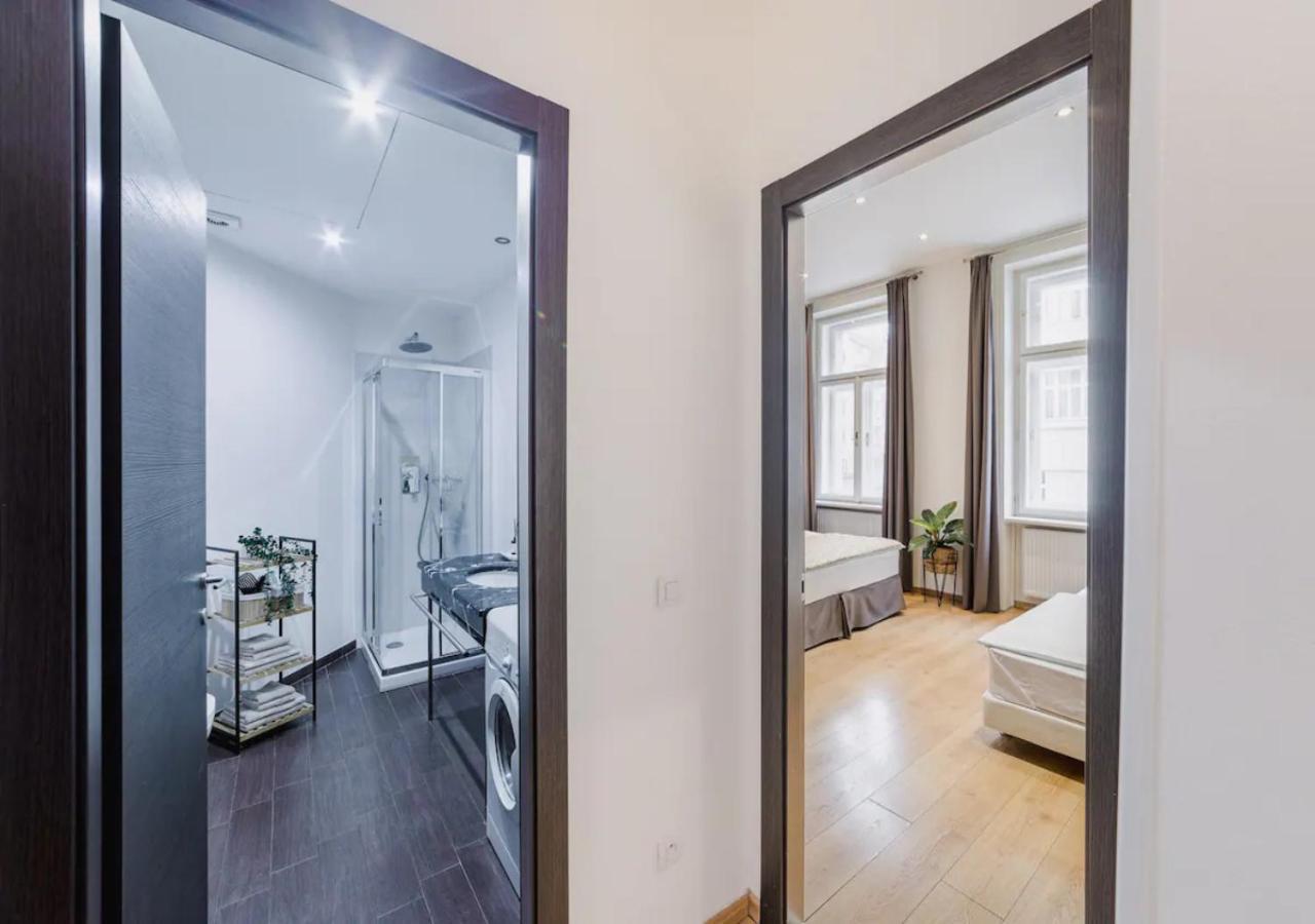 Premiere Dubcek Apartamento